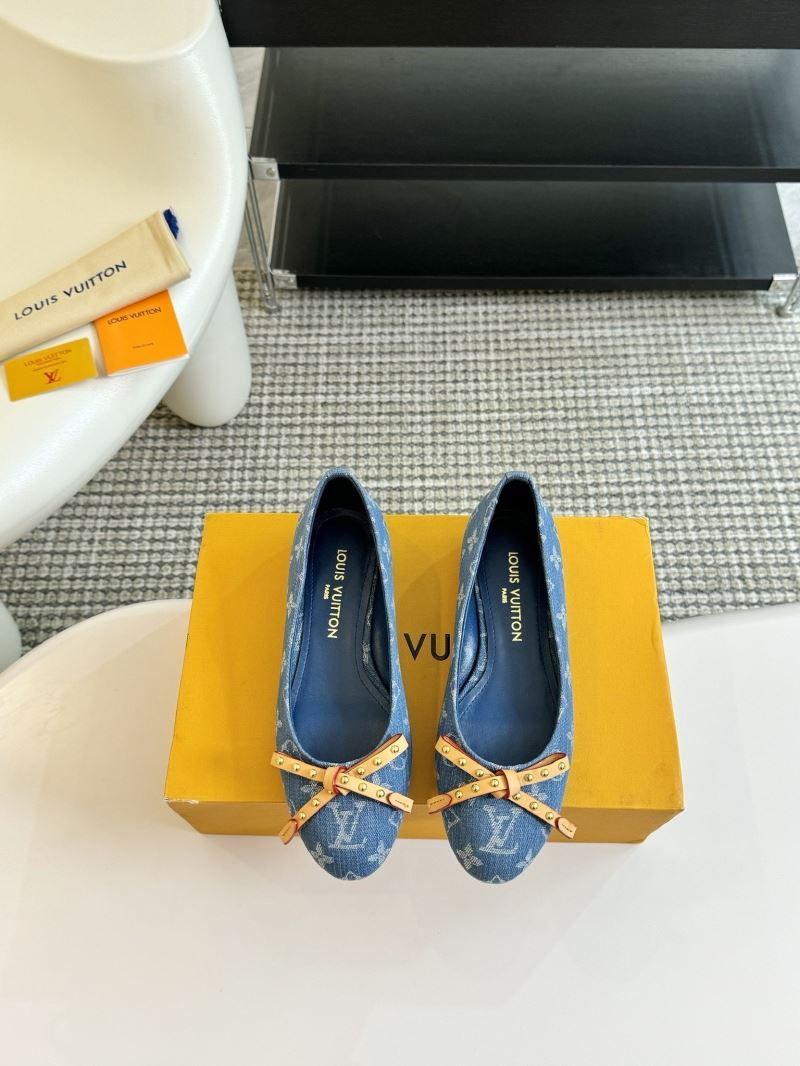 Louis Vuitton Flat Shoes